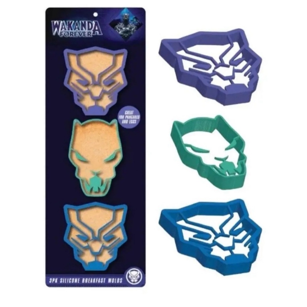 New in package- Wakanda Forever egg & pancake molds, set of 3